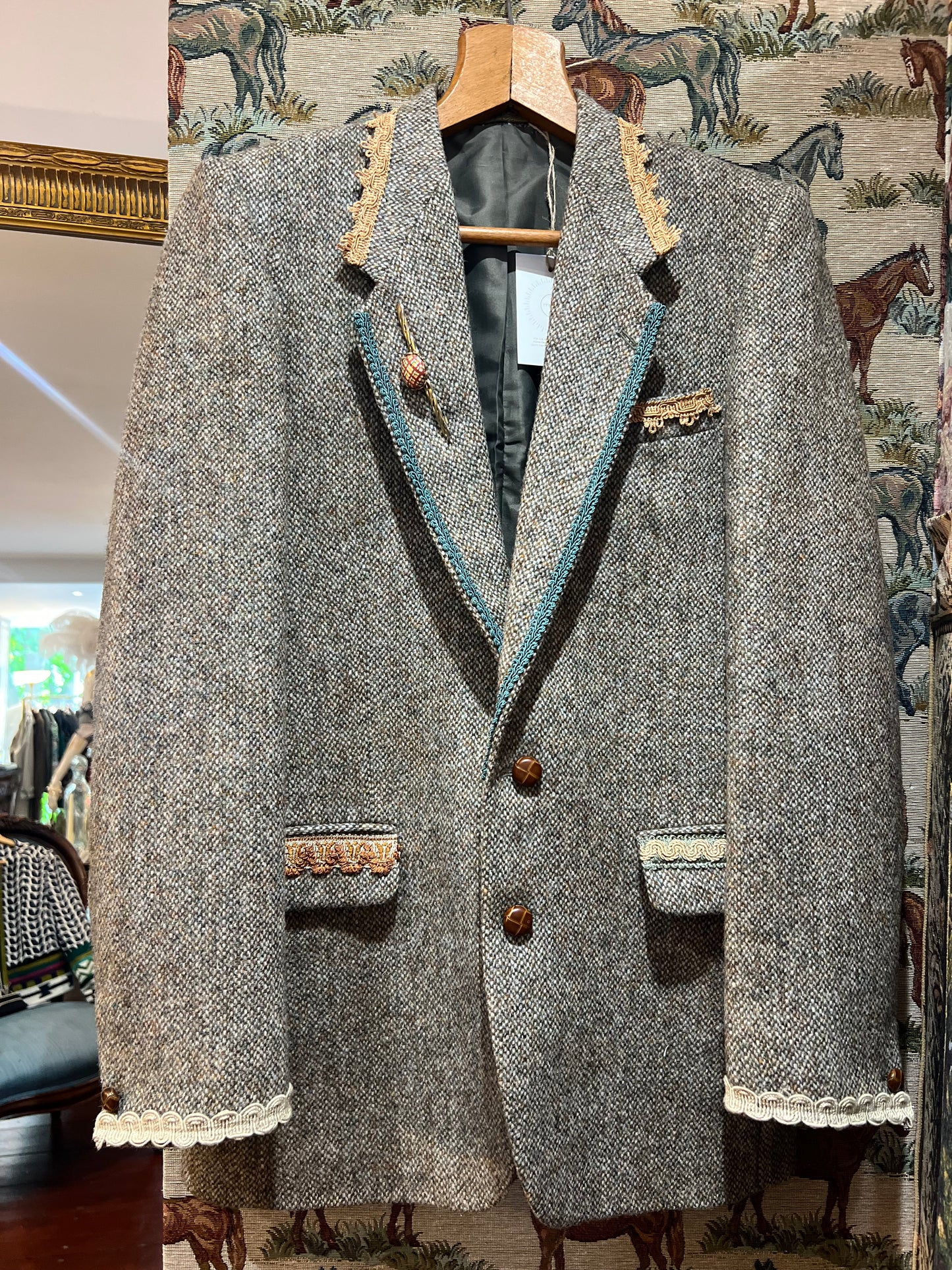 Upcycled Harns Tweed Blazer